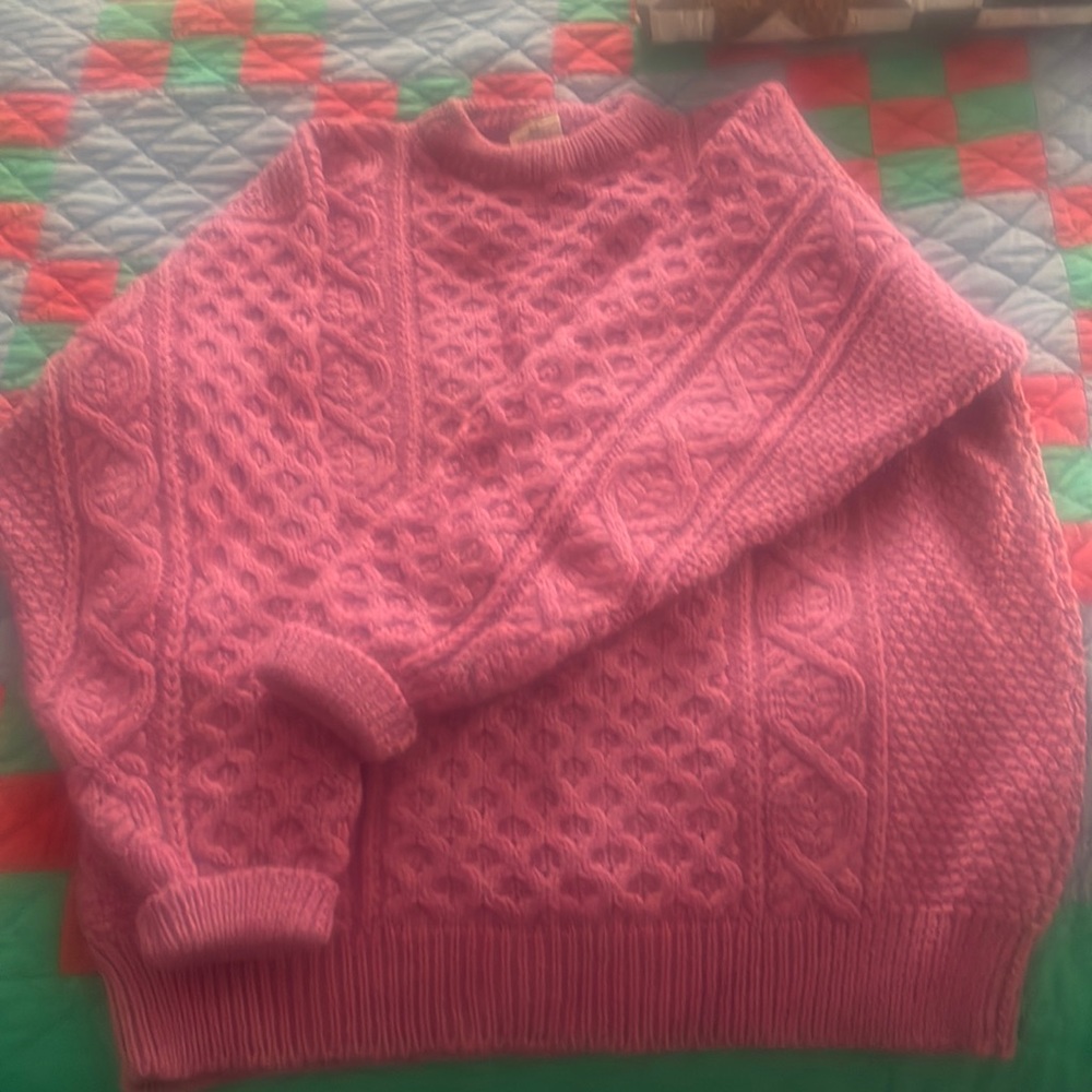 Irish Sweater-Worn twice-like new💗